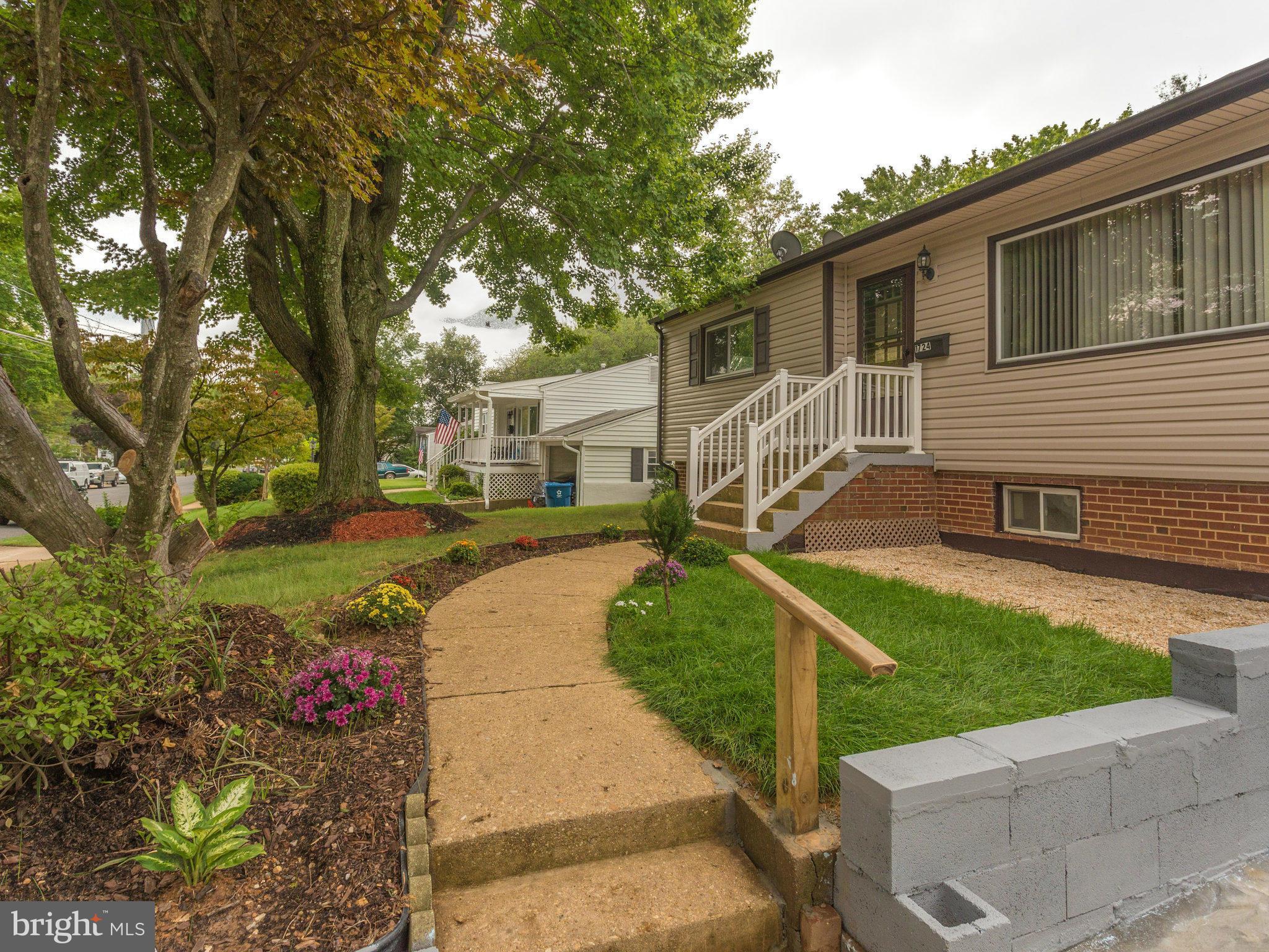 1724 Olney Road Falls Church, VA 22043 - Photo 3 of 30 Exterior (Front)