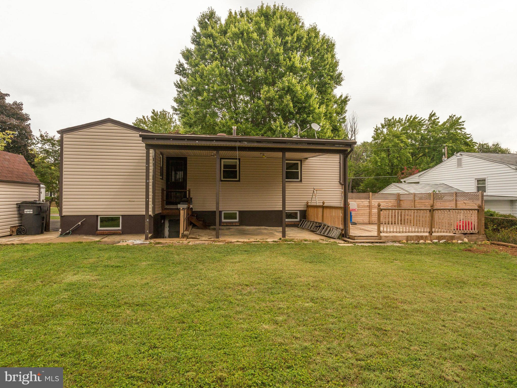 1724 Olney Road Falls Church, VA 22043 - Photo 28 of 30 Exterior (Rear)