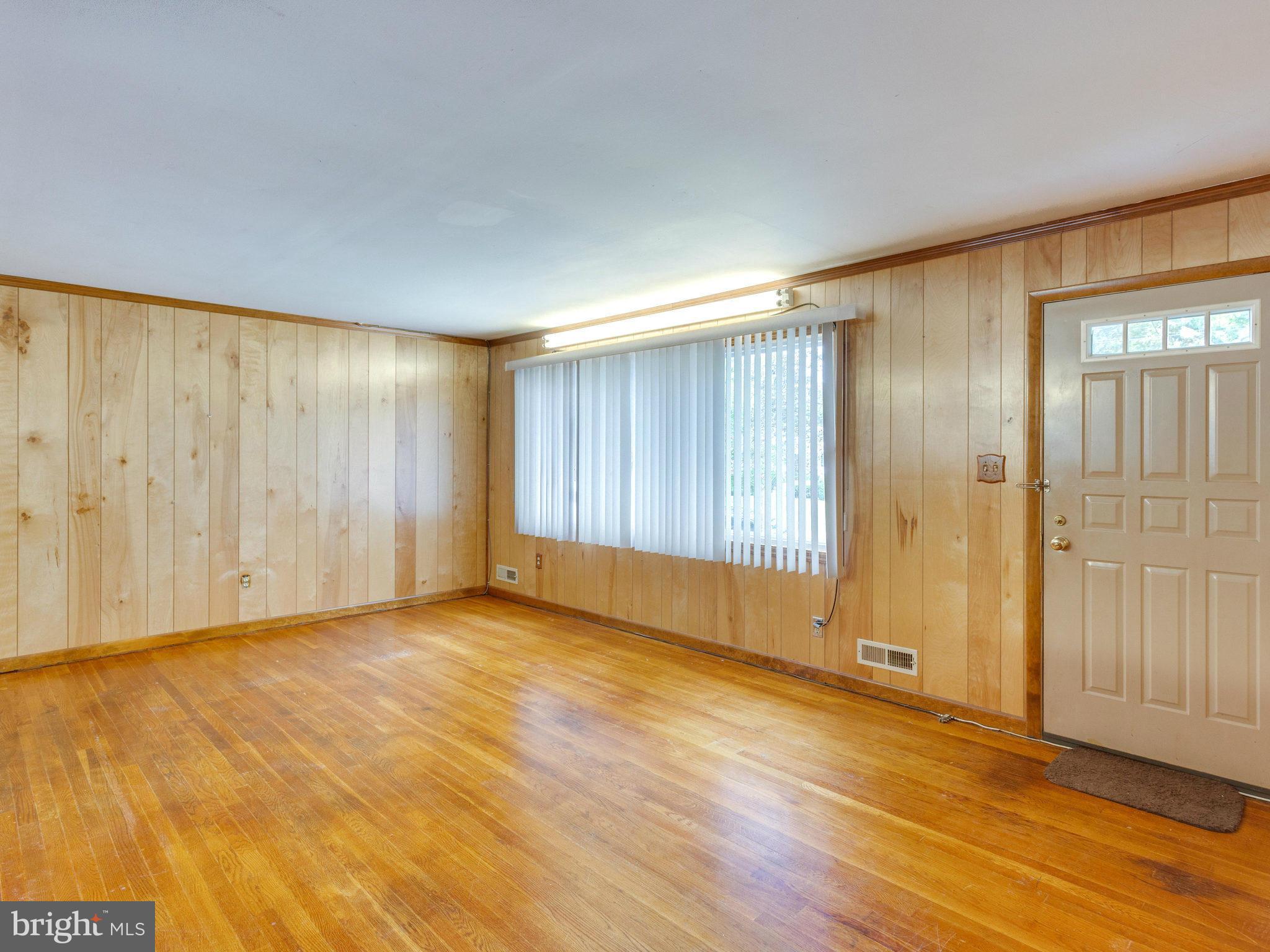 1724 Olney Road Falls Church, VA 22043 - Photo 7 of 30 Interior (General)
