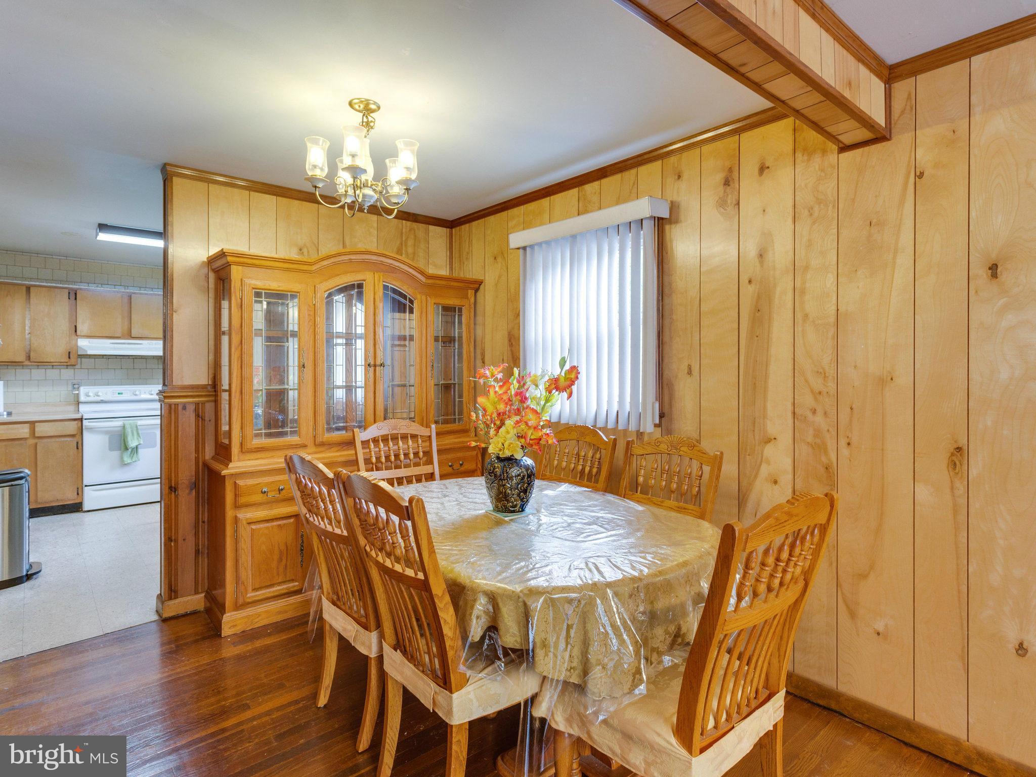 1724 Olney Road Falls Church, VA 22043 - Photo 8 of 30 Interior (General)