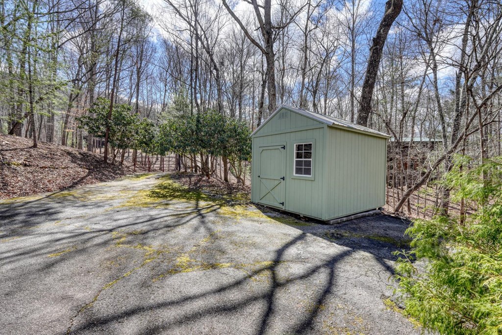 9 Silver Maple Lane Murphy, NC 28906 - Photo 10 of 49