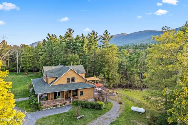 $855,000 | 330 Bald Hills Road North, Cairo, NY 12473