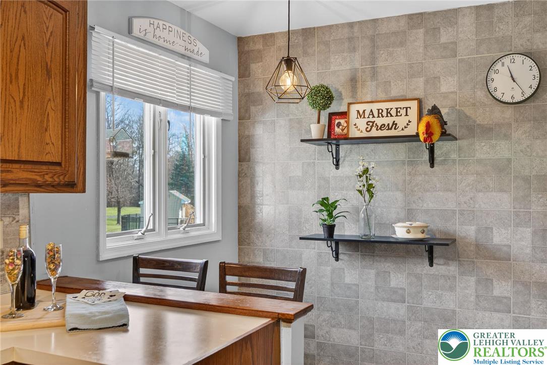 1701 Minesite Road Allentown, PA 18103 - Photo 24 of 42 Gallery Image 24