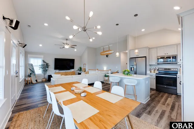 $709,000 | 534 West Eden Street, Kill Devil Hills, NC 27948