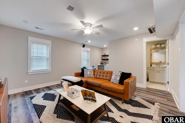 $709,000 | 534 West Eden Street, Kill Devil Hills, NC 27948