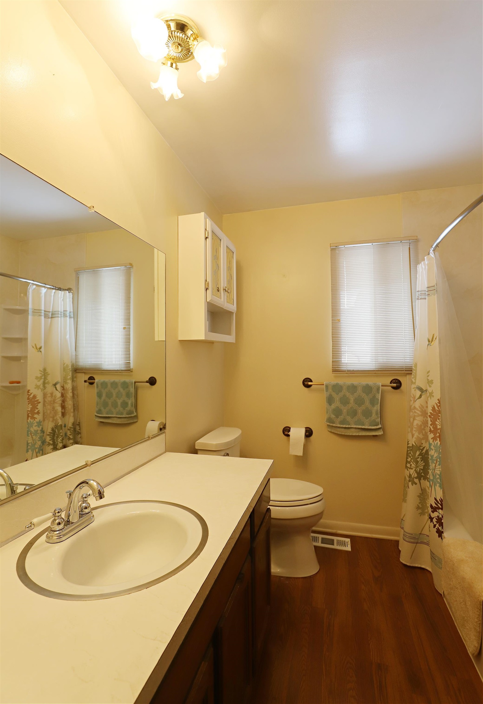5492 River Ridge Drive Flushing, MI 48433 - Photo 22 of 39 50157094-a4b4bcff-0da2-4c75-b845-e1acfd144e30.JPG