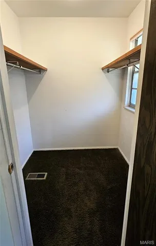 $189,900 | 955 Silversprings Lane, Manchester, MO 63021