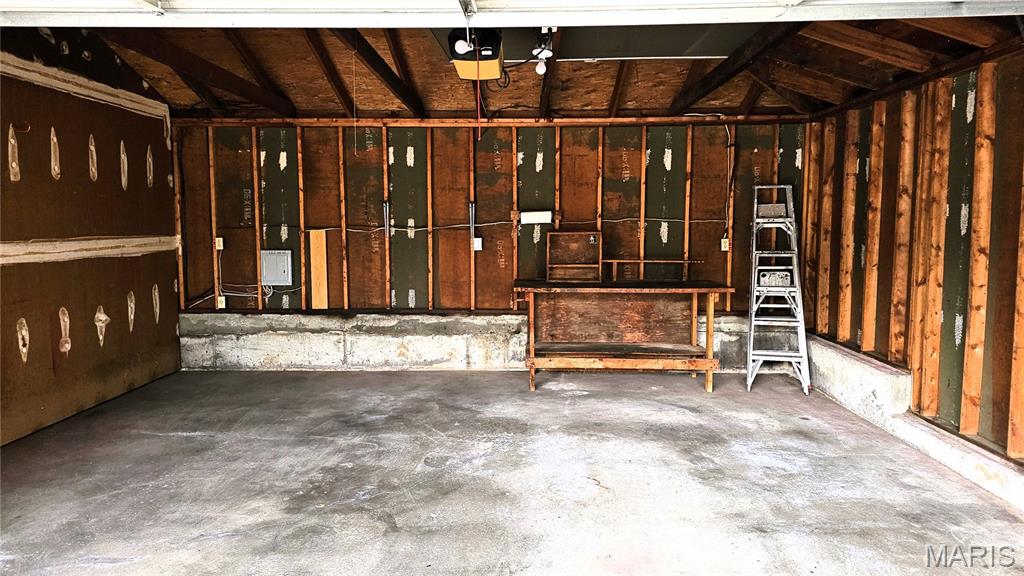 955 Silversprings Lane Manchester, MO 63021 - Photo 30 of 34