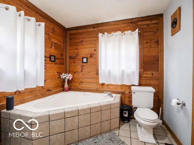 $360,000 | 660 Mill, Coatesville, IN 46121