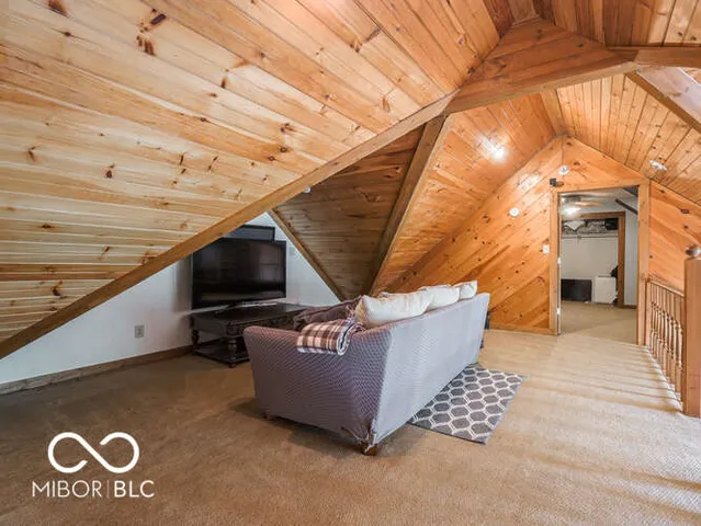 $360,000 | 660 Mill, Coatesville, IN 46121