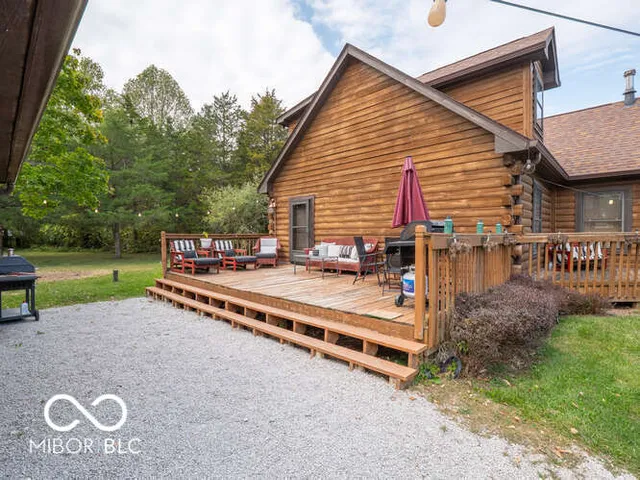 $360,000 | 660 Mill, Coatesville, IN 46121