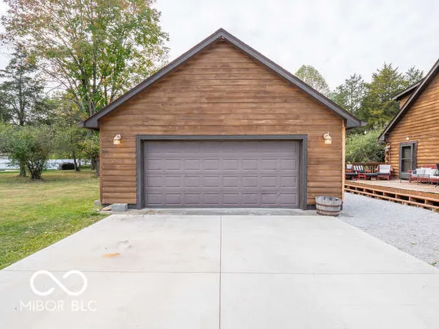 $360,000 | 660 Mill, Coatesville, IN 46121