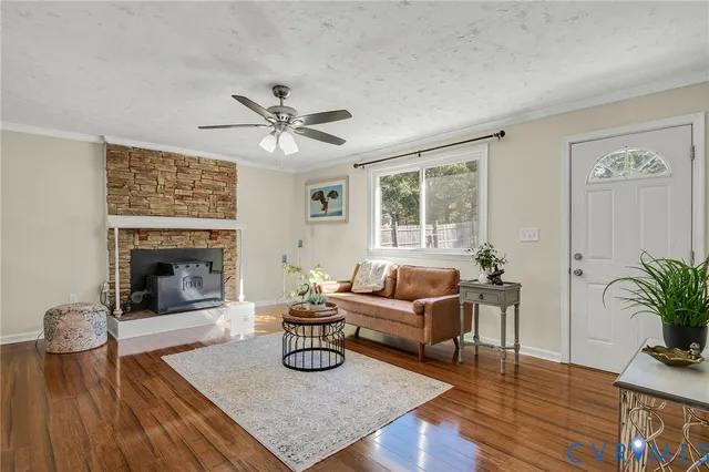 $379,500 | 19011 Matoaca Road, Petersburg, VA 23803