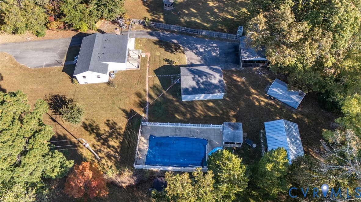 19011 Matoaca Road Petersburg, VA 23803 - Photo 38 of 44 front view of a house
