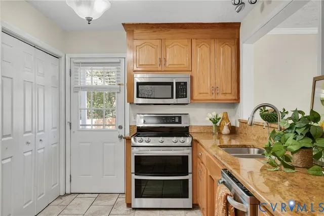 $379,500 | 19011 Matoaca Road, Petersburg, VA 23803