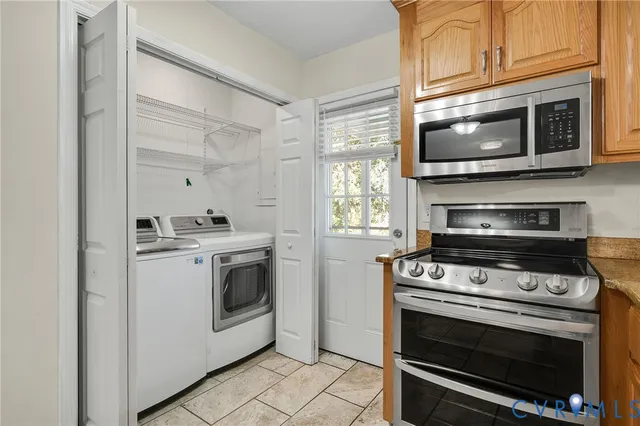 $379,500 | 19011 Matoaca Road, Petersburg, VA 23803