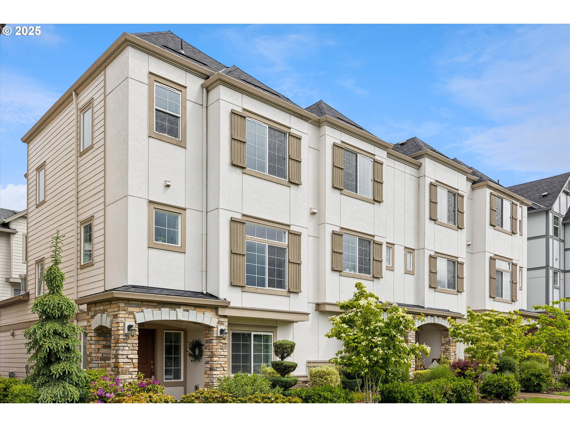 14935 Northwest Shackelford Road Portland, OR 97229 - Photo 1 of 36 Gallery Image 1
