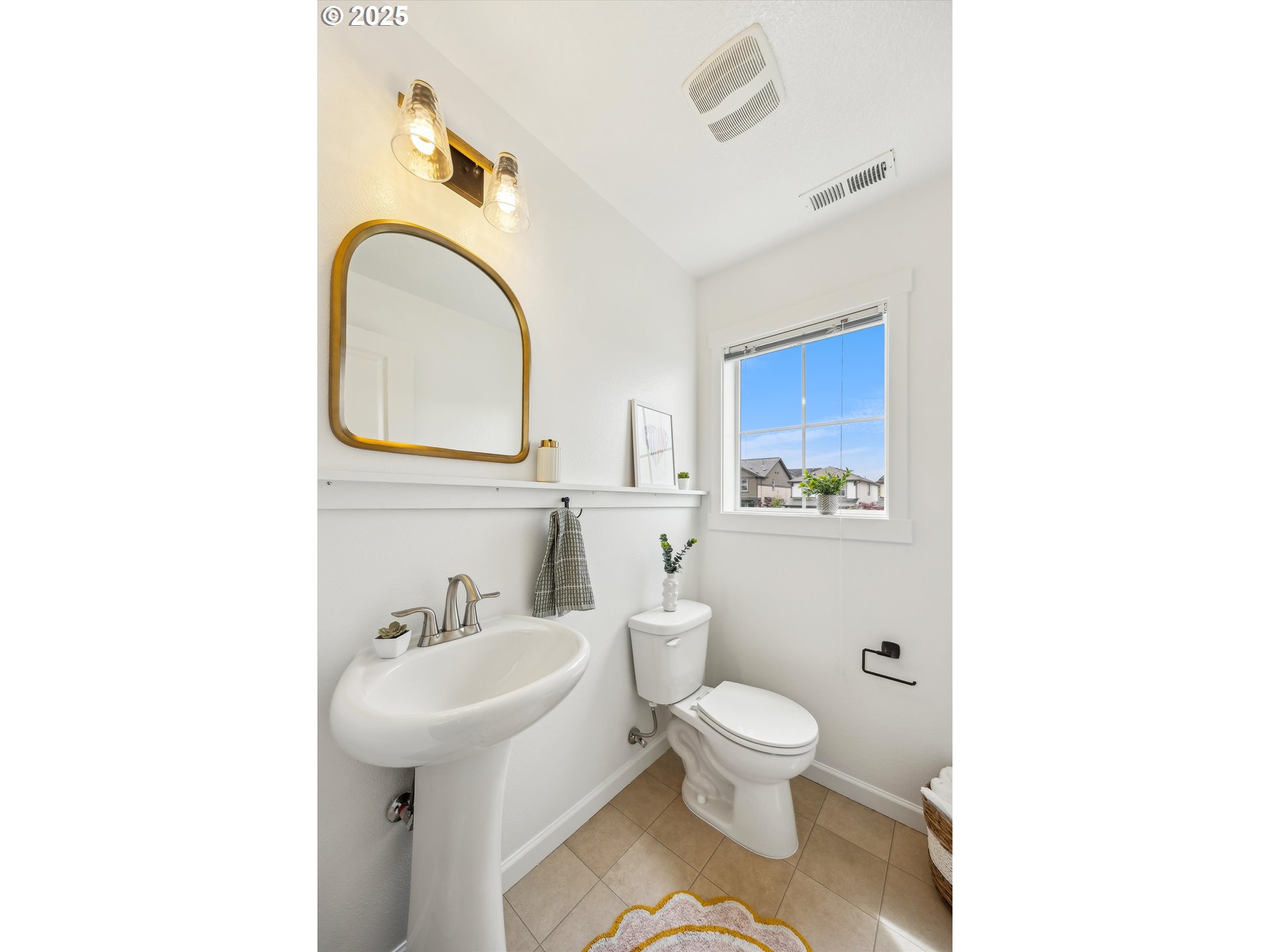 14935 Northwest Shackelford Road Portland, OR 97229 - Photo 29 of 36 Gallery Image 29