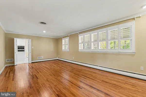 $399,900 | 420 Allendale Way, Camp Hill, PA 17011
