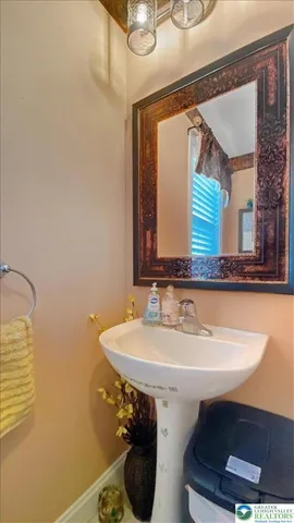 $279,900 | 744 Williams Avenue, Walnutport, PA 18088