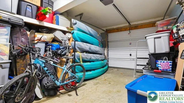 $279,900 | 744 Williams Avenue, Walnutport, PA 18088