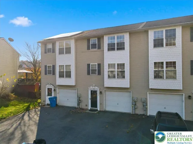$279,900 | 744 Williams Avenue, Walnutport, PA 18088