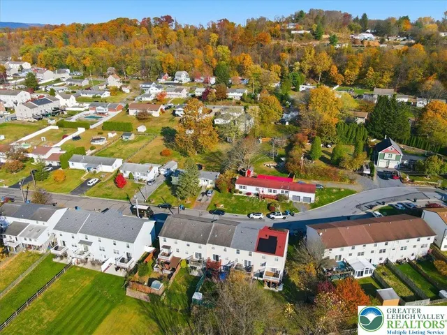 $279,900 | 744 Williams Avenue, Walnutport, PA 18088