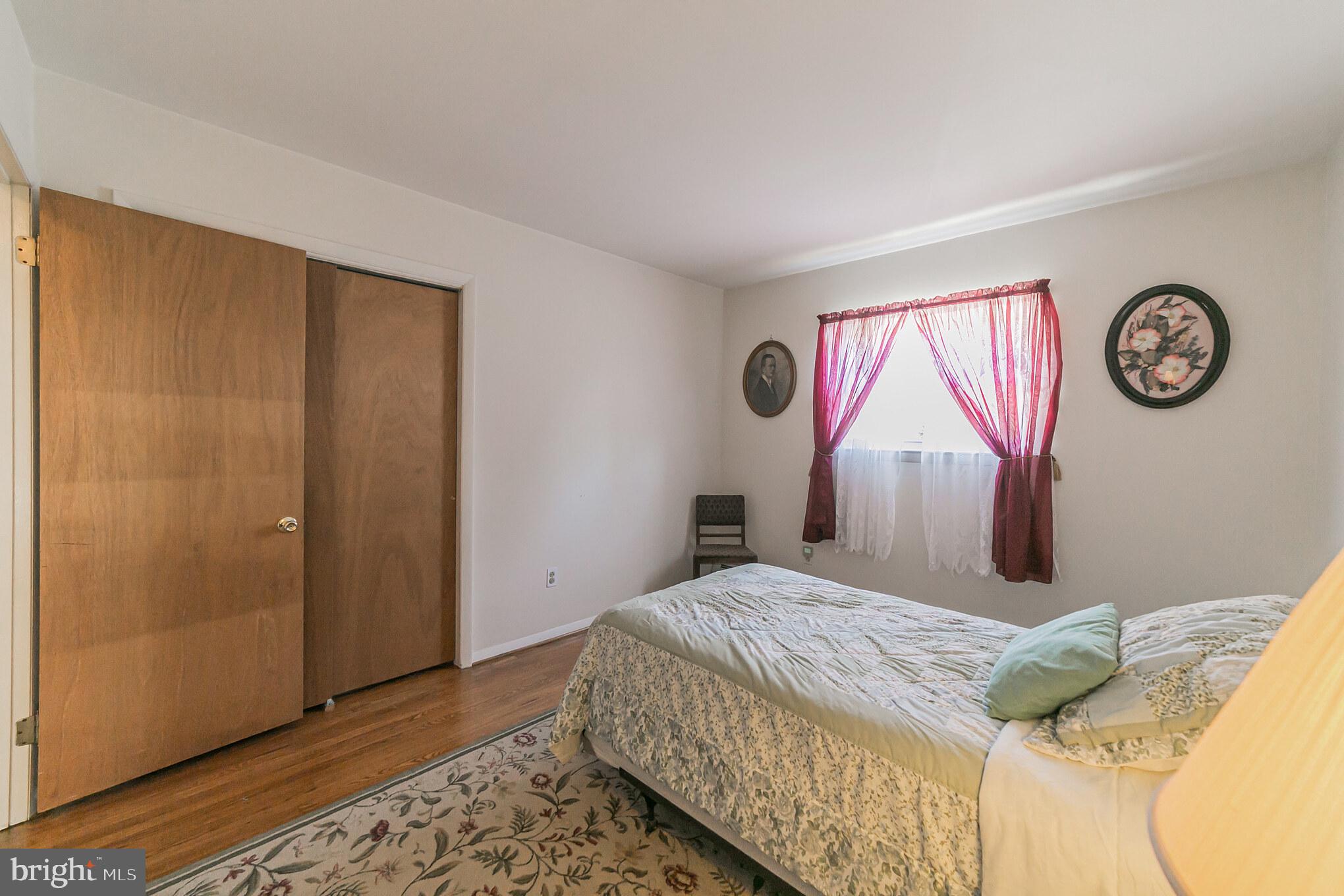 129 Meetinghouse Road Hatboro, PA 19040 - Photo 14 of 30 2nd bedroom