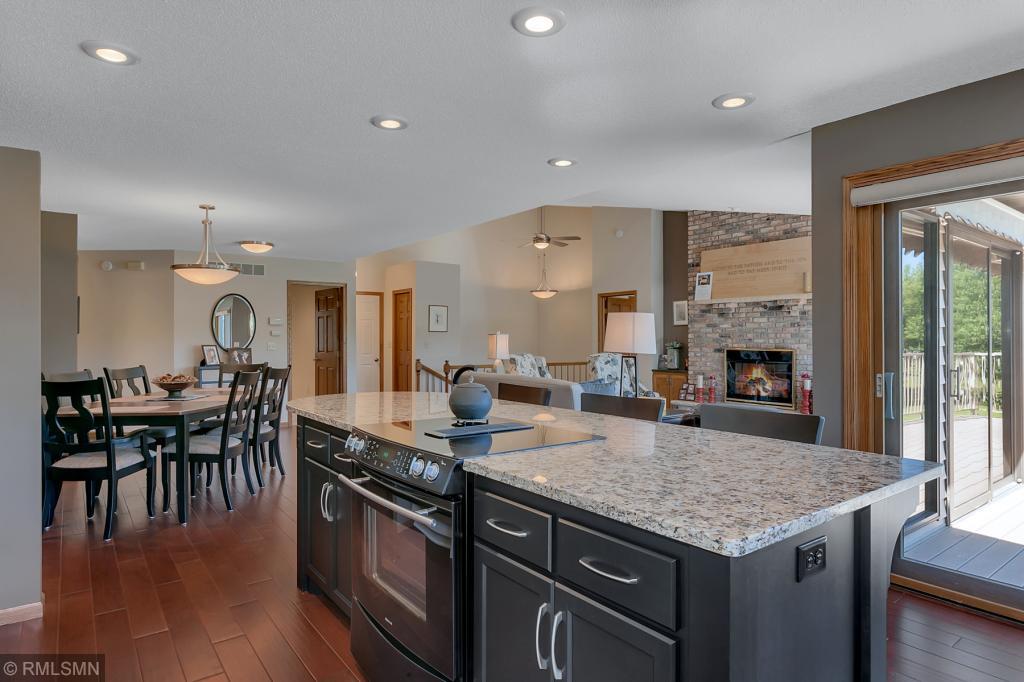 516 Montrose Road St. Cloud, MN 56301 - Photo 3 of 24