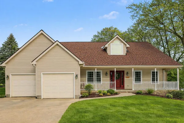 $589,000 | 13574 Orchard Court, Gregory, MI 48137