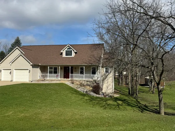 $589,000 | 13574 Orchard Court, Gregory, MI 48137
