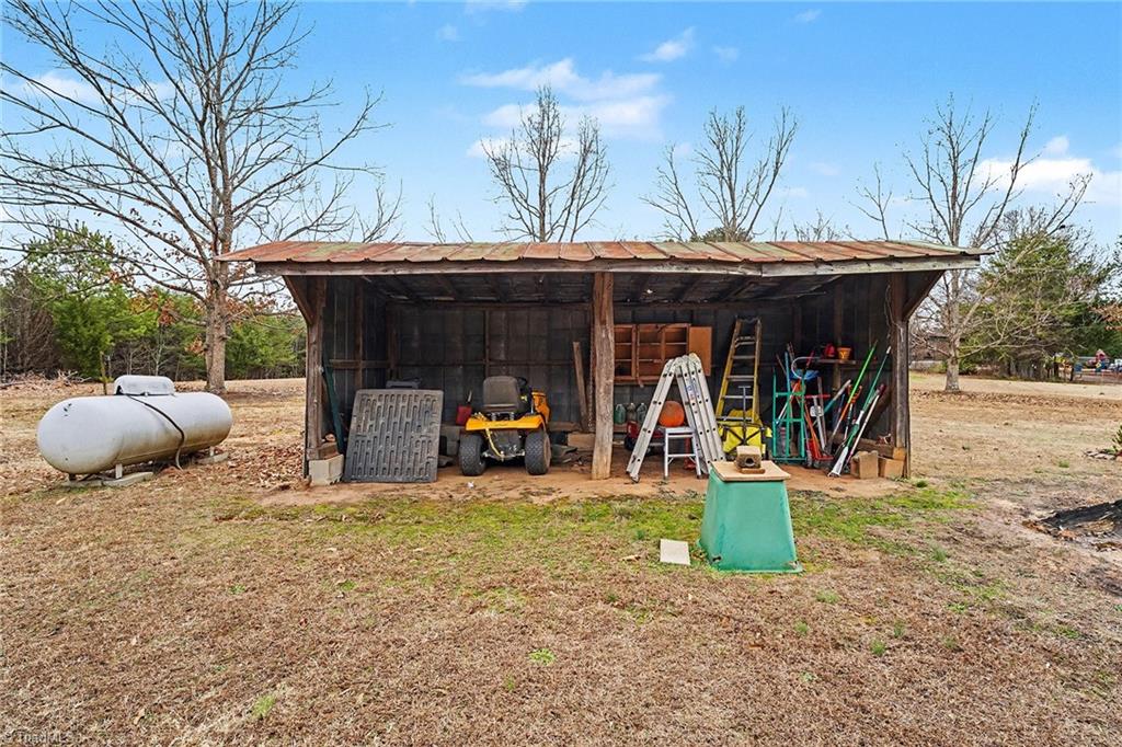 8309 Prince Edward Road Stokesdale, NC 27357 - Photo 32 of 40