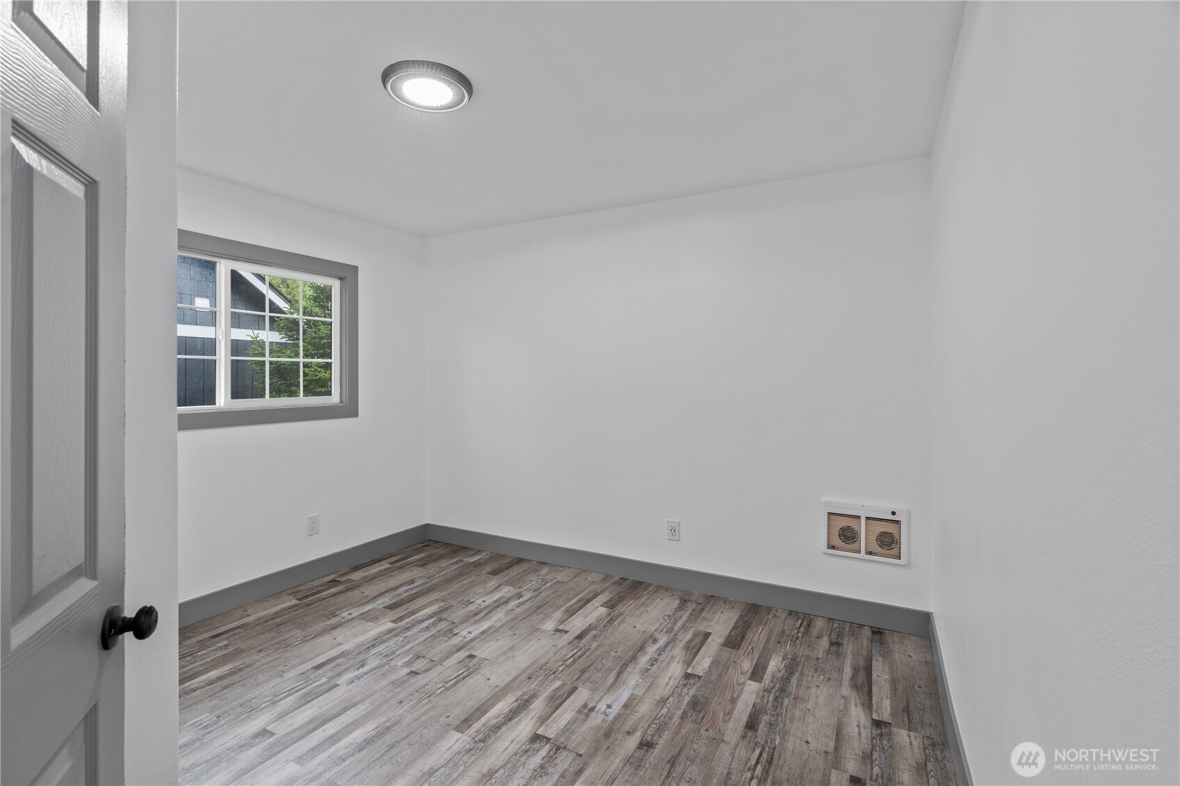 614 School Road Aberdeen, WA 98520 - Photo 15 of 36