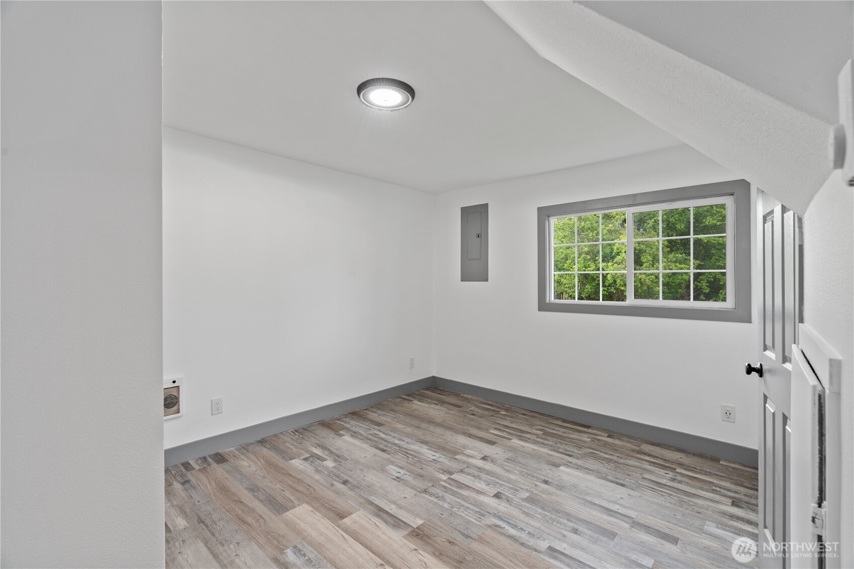 614 School Road Aberdeen, WA 98520 - Photo 19 of 36