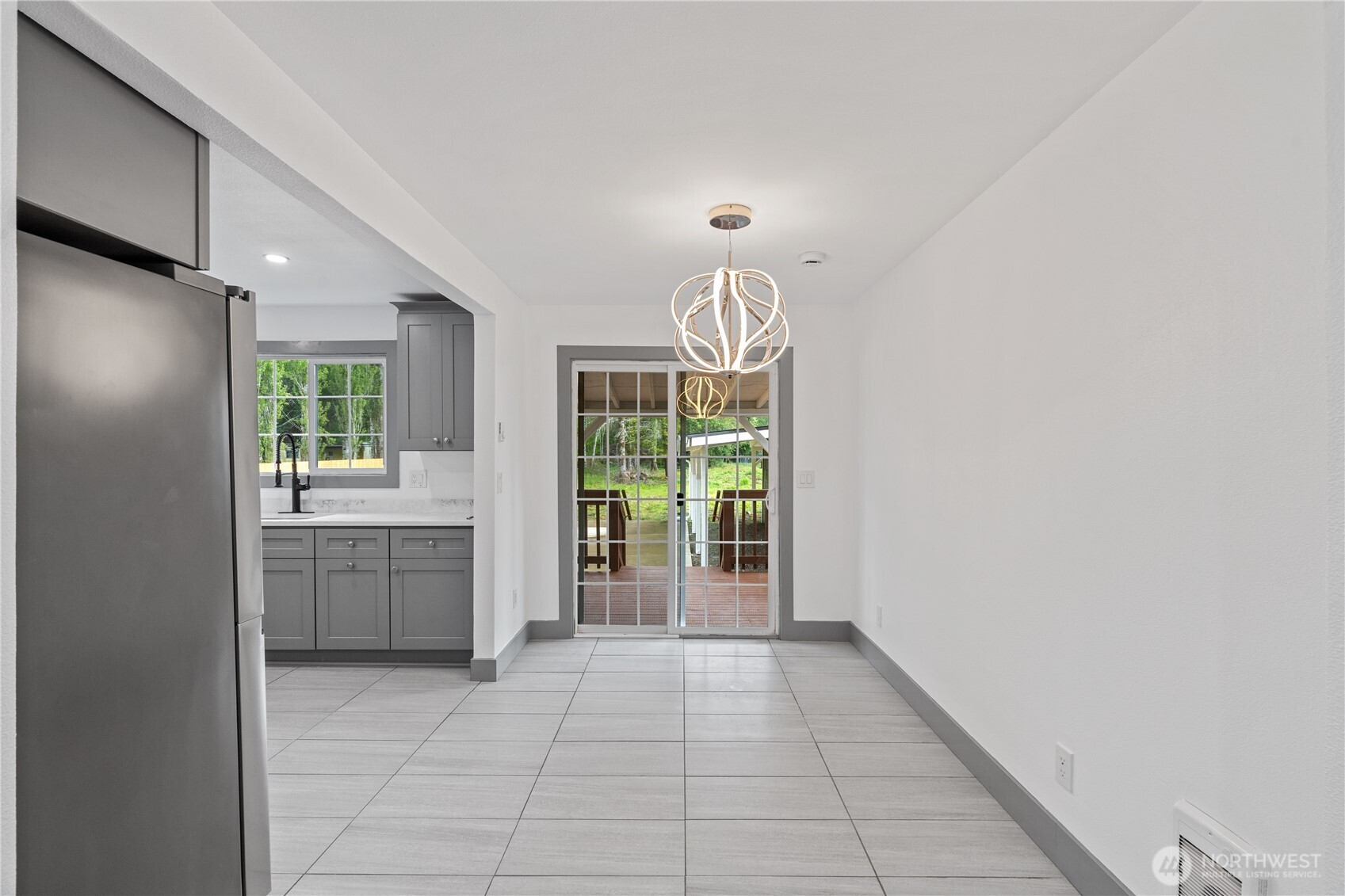 614 School Road Aberdeen, WA 98520 - Photo 10 of 36