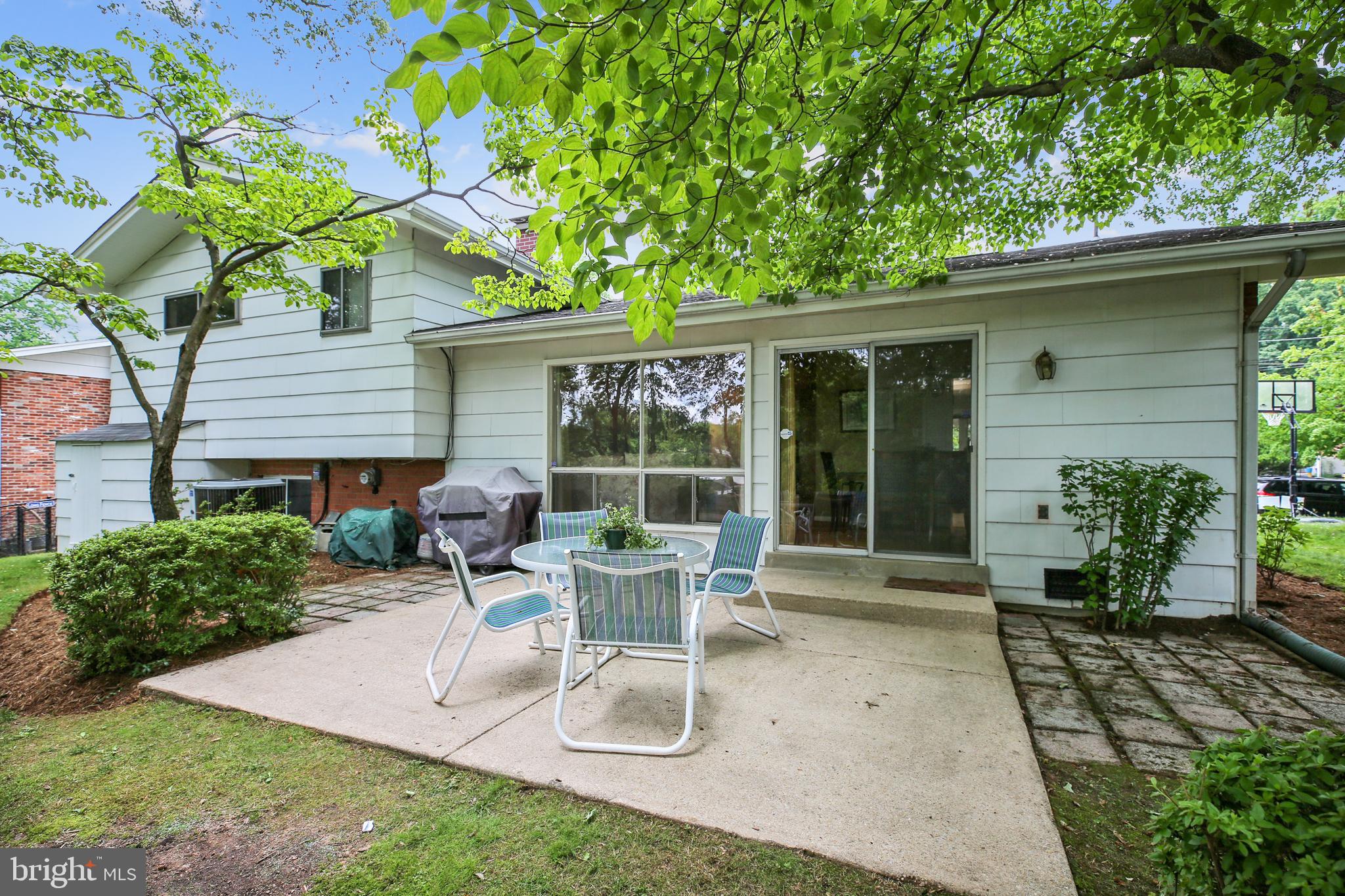 812 Kersey Road Silver Spring, MD 20902 - Photo 28 of 30 Back Elevation