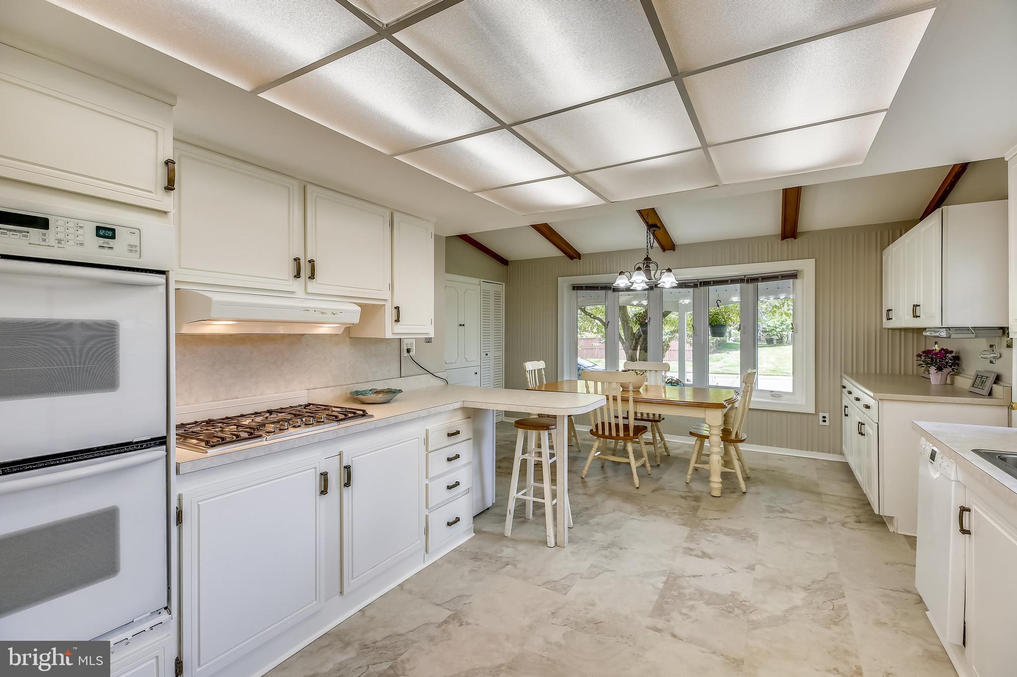 812 Kersey Road Silver Spring, MD 20902 - Photo 6 of 30 Kitchen