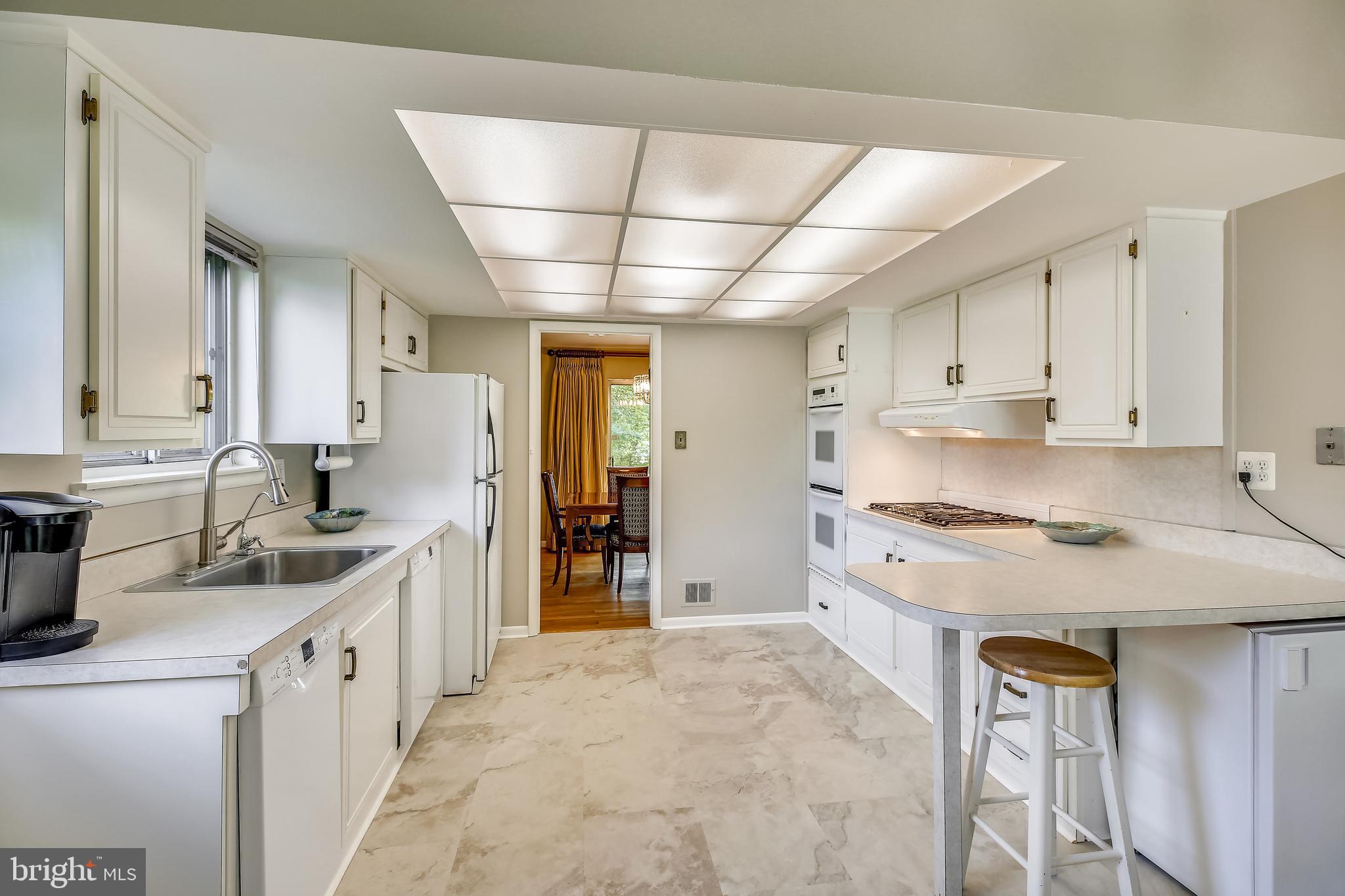812 Kersey Road Silver Spring, MD 20902 - Photo 7 of 30 Kitchen