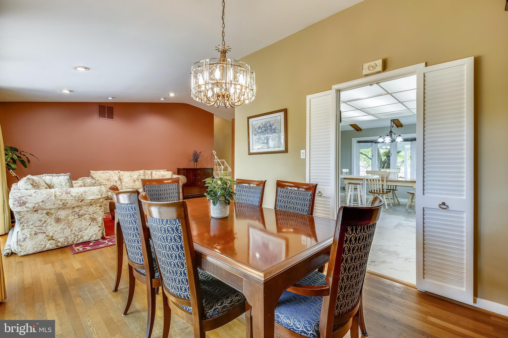 812 Kersey Road Silver Spring, MD 20902 - Photo 10 of 30 Dining Room View