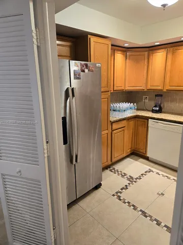 $1,875 | 4156 Inverrary Drive, Unit 404, Lauderhill, FL 33319