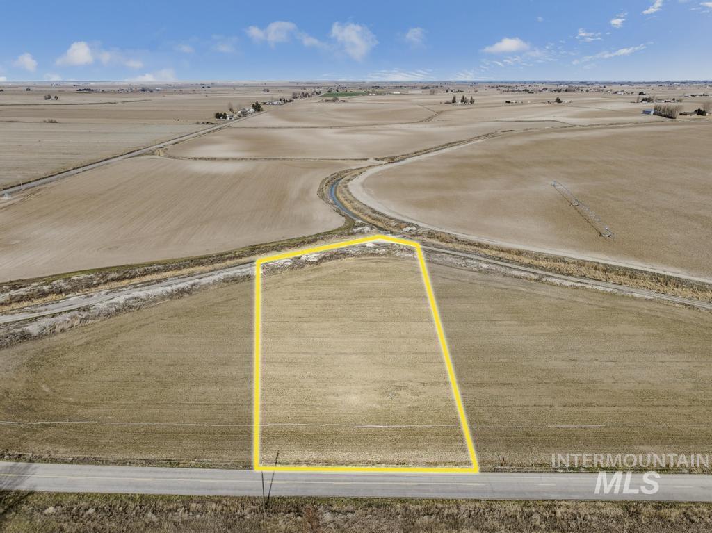 2 300 South Road Paul, ID 83347 - Photo 1 of 12 Aerial view of sparsely populated area