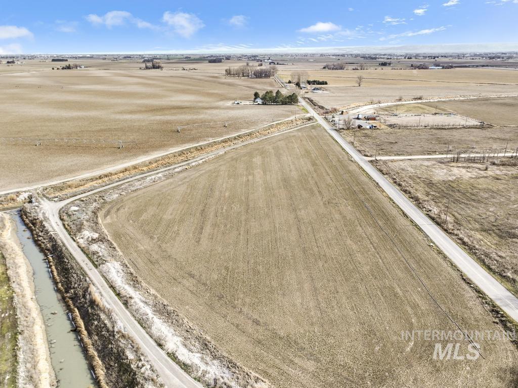 2 300 South Road Paul, ID 83347 - Photo 11 of 12 Aerial view of sparsely populated area