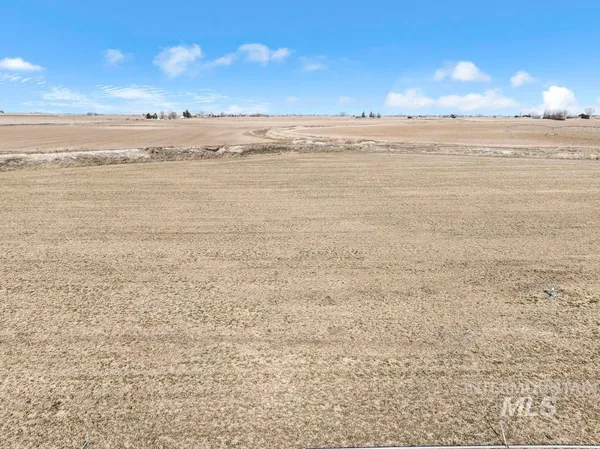 $130,000 | 2 300 South Road, Paul, ID 83347