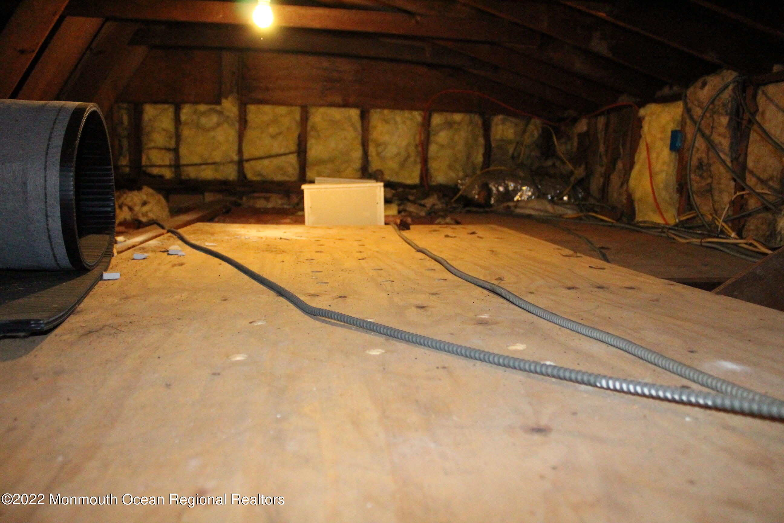 28 Indiana Road Somerset, NJ 08873 - Photo 54 of 63 Attick