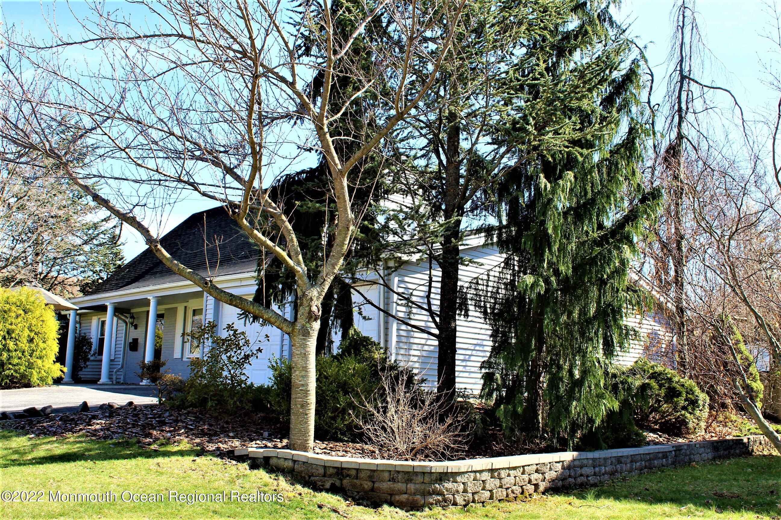 28 Indiana Road Somerset, NJ 08873 - Photo 55 of 63 front right side corner