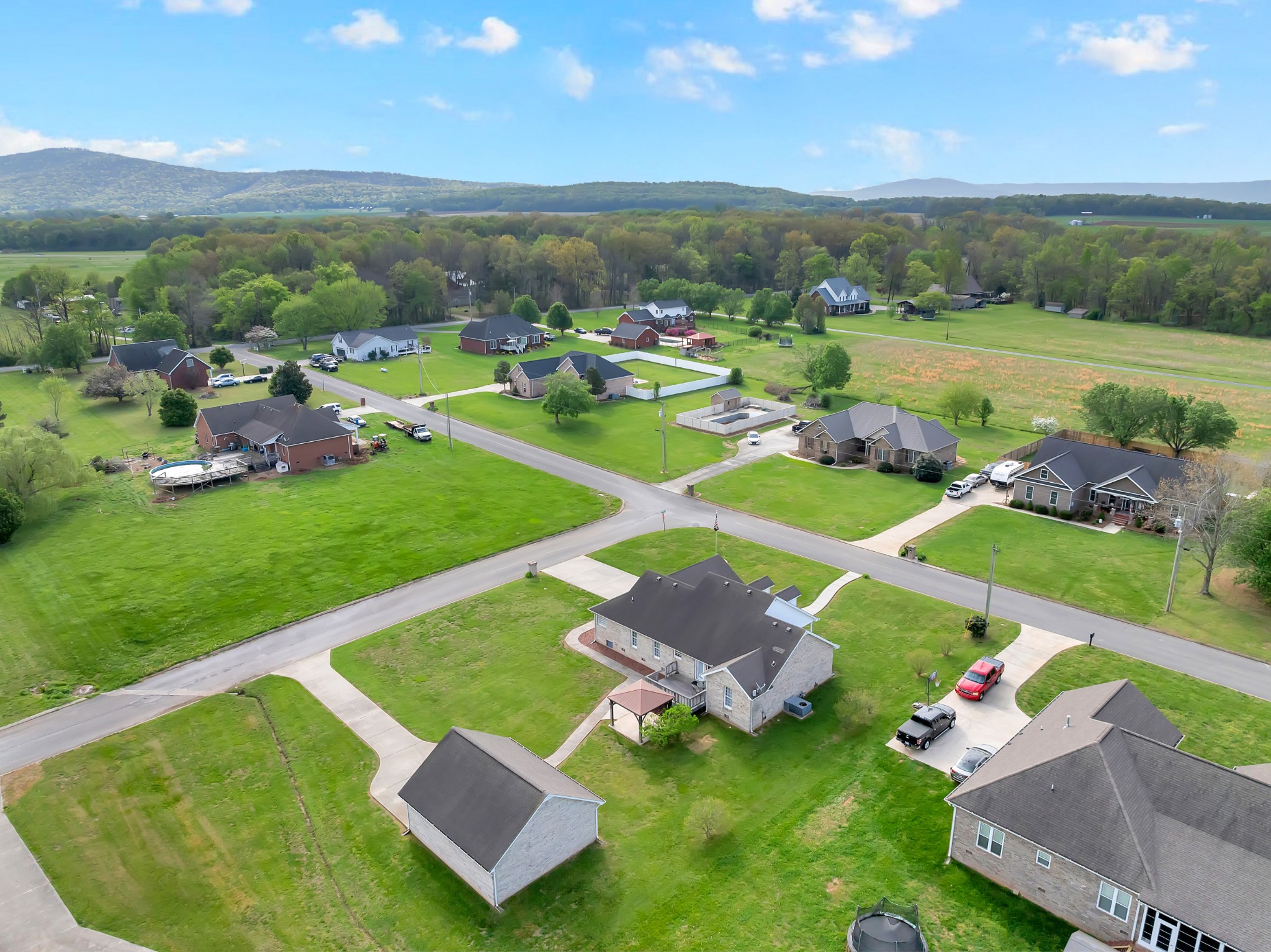 116 Kades Court Decherd, TN 37324 - Photo 13 of 33