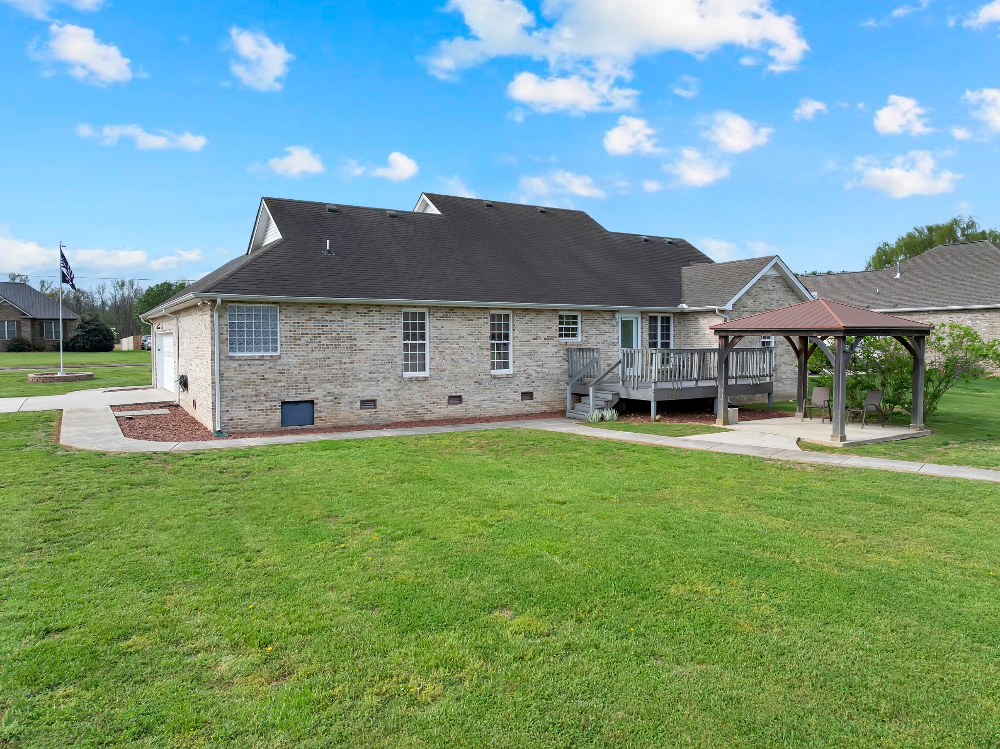 116 Kades Court Decherd, TN 37324 - Photo 5 of 33