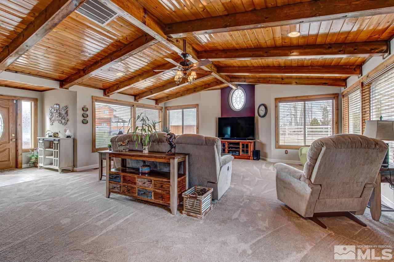2170 Soda Lake Road Fallon, NV 89406 - Photo 4 of 25 a view of livingroom with furniture