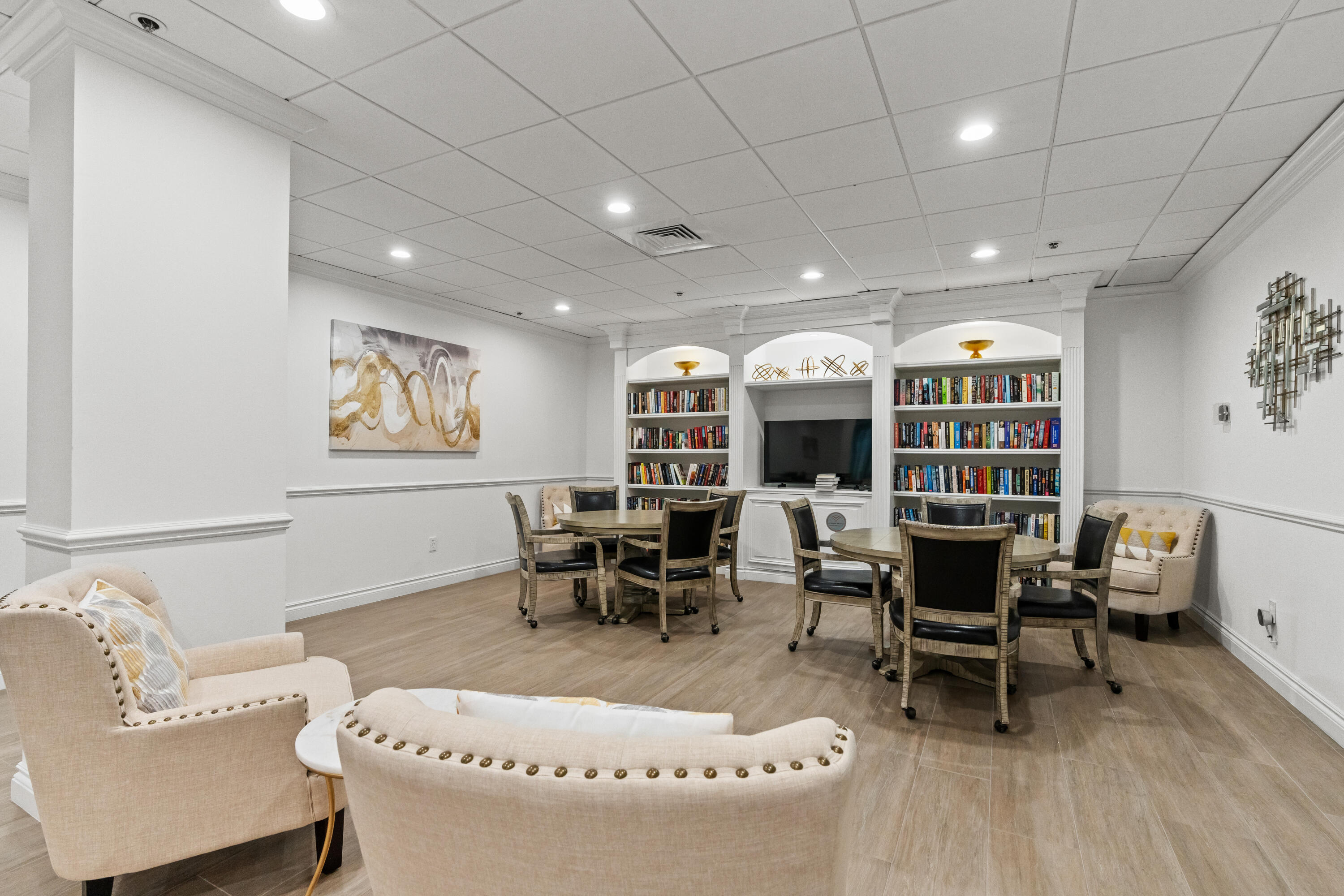 5380 North Ocean Drive, Unit 10G Singer Island, FL 33404 - Photo 26 of 48 Library Area