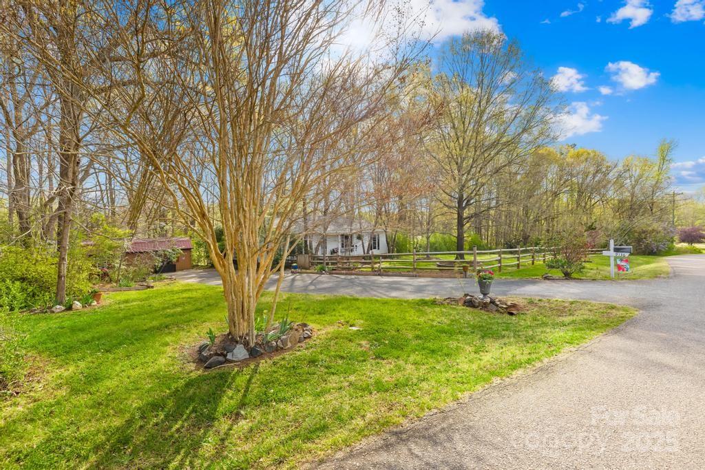 9136 Ladson Road Indian Land, SC 29707 - Photo 4 of 33